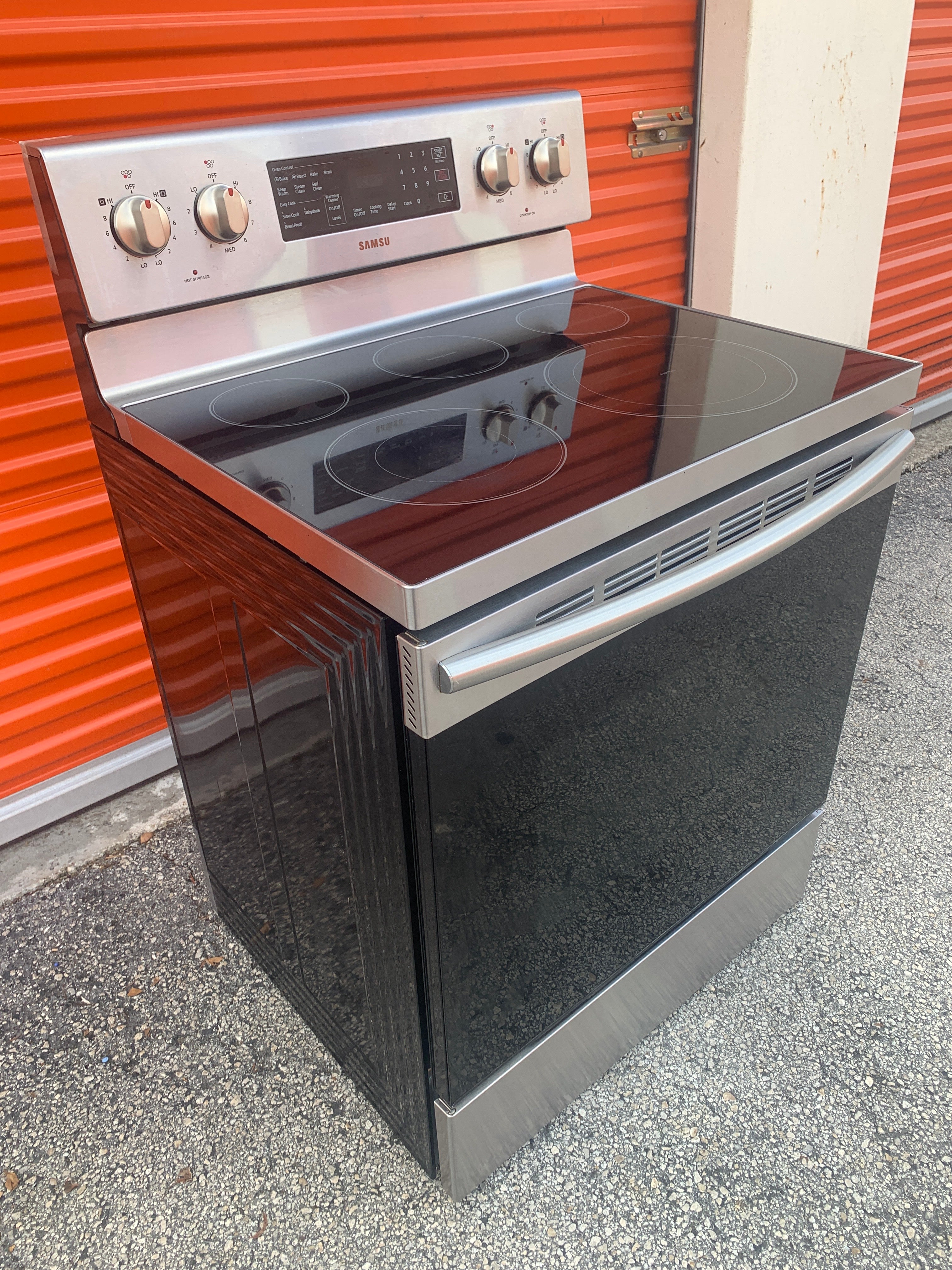Samsung Stainless Steel Electric Stove Samsung Stainless Steel Electric Stove